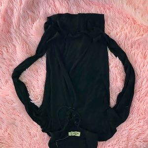 Black Hollister longsleeve